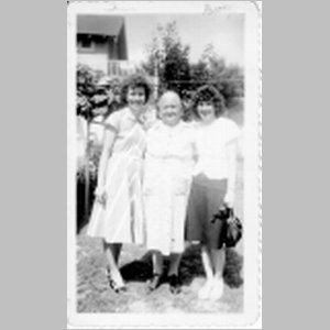 Irene,_Aunt_Susan,_and_Betty_1947.html