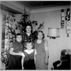 Carol_Hackett,_Deb,_Sandra-1955copy.html