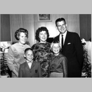 Joe_Kish_Family~1960.html