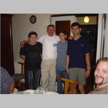 Ilonka_Janos_the_boys_and_Matt_in_their_home_06-20-04web.jpg