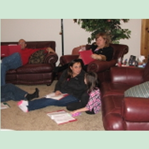 012_XMAS_2012_Scotts_Carols-Mark_Chelsea_Wesley_Susan_W.JPG